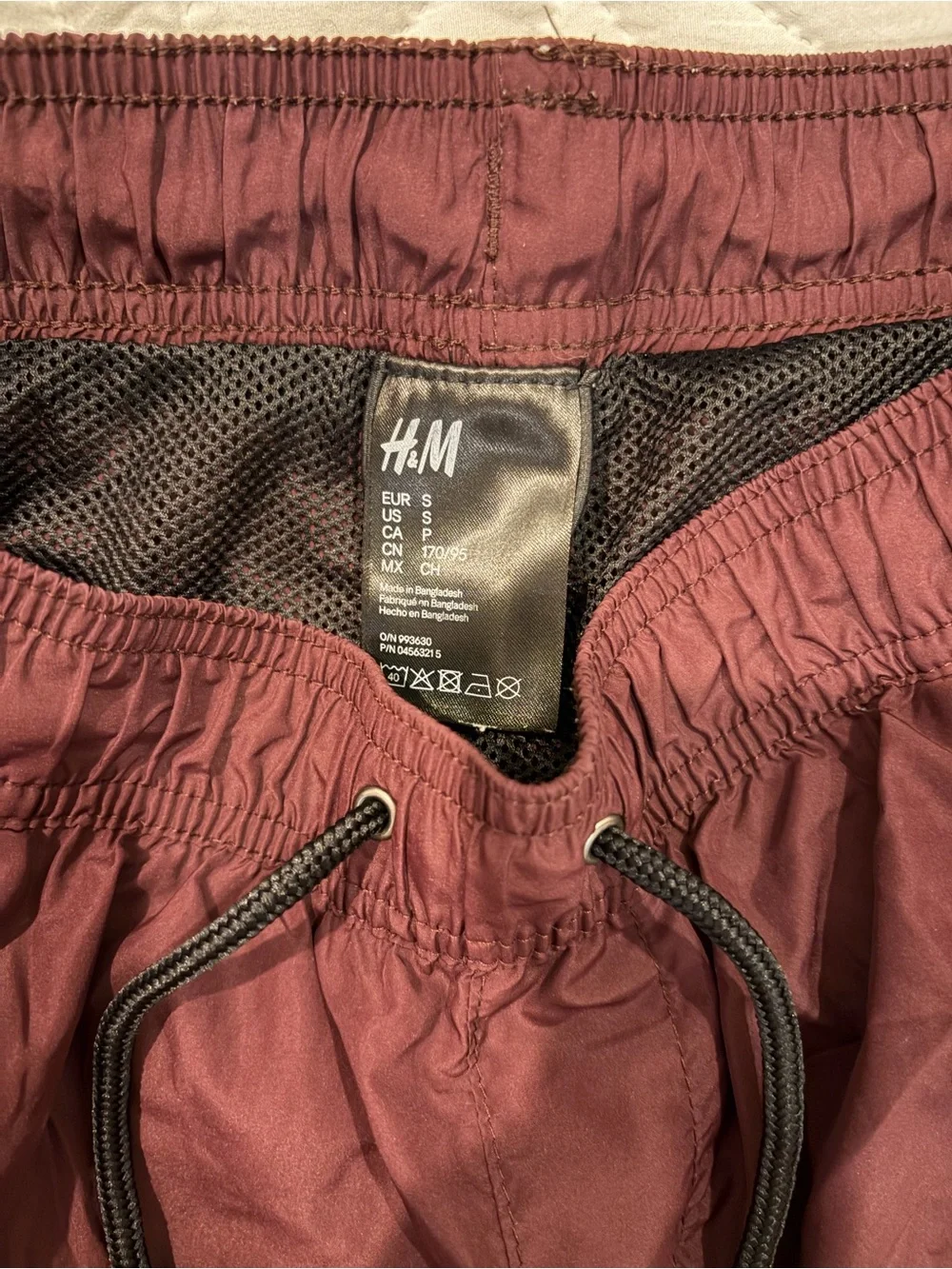 H&M Men's Burgundy Athletic Swim Shorts